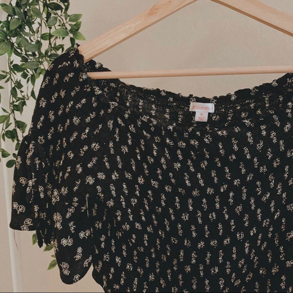 target over-the-shoulder top